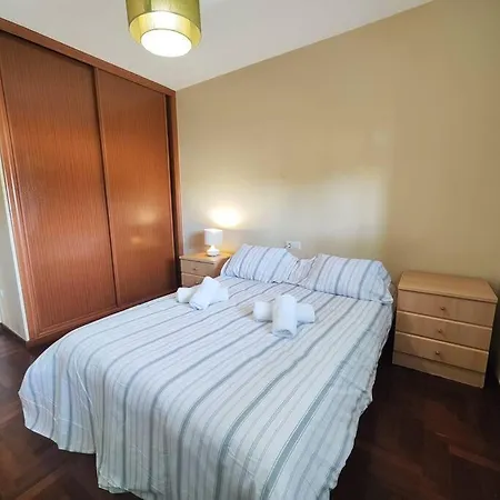 Proximo Playa Amplia Vivienda Апартаменты Виго